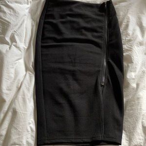 Black Pencil skirt